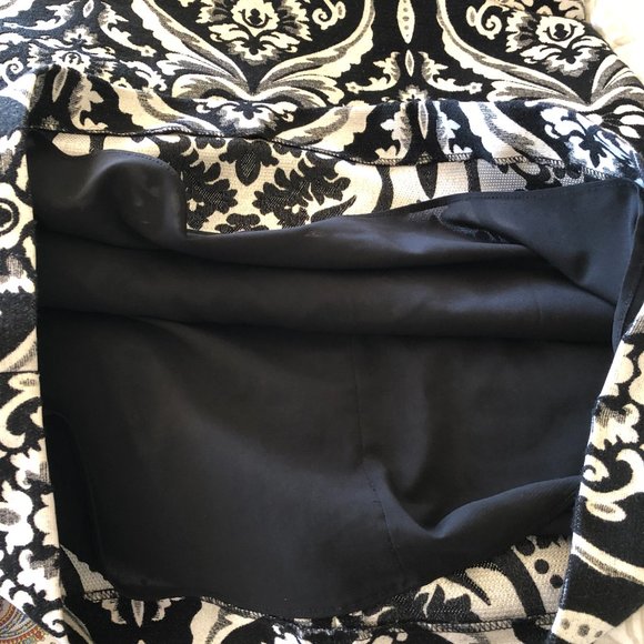 Alice + Olivia Black and White Mini Dress - Picture 15 of 15